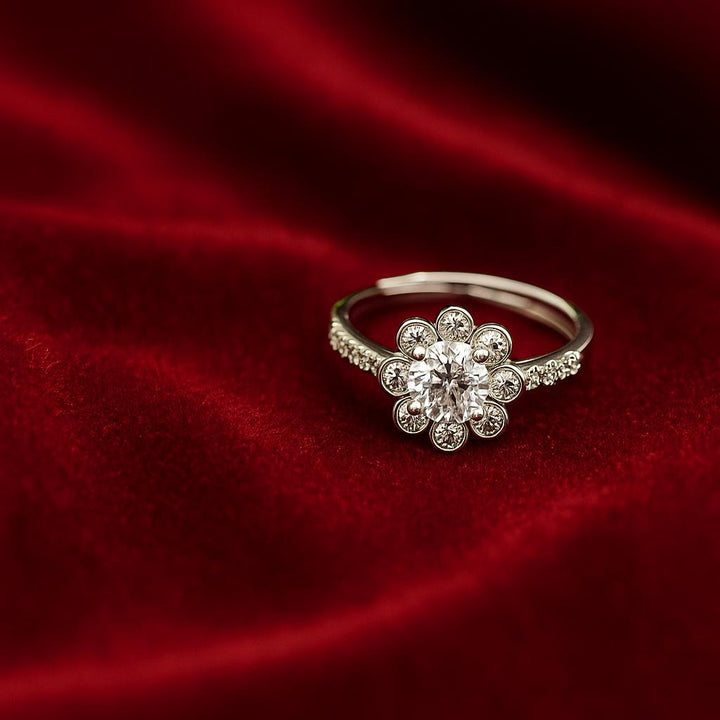 luxurious diamond ring