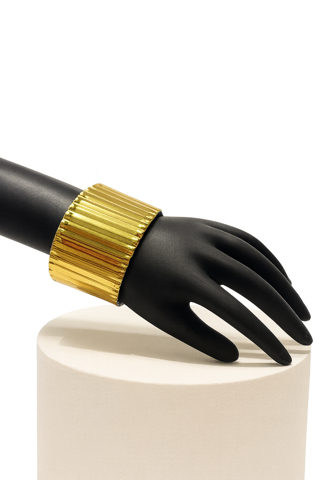 Regal Ribbed Gold Cuff