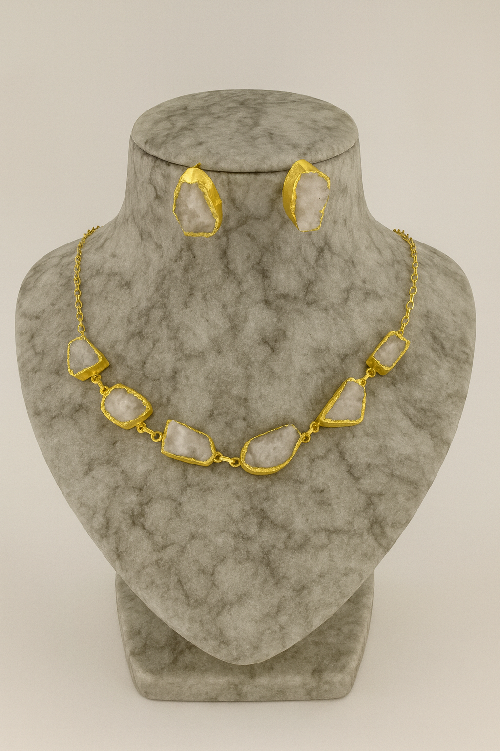 Amyraa Jewels – White Quartz Gold-Edged Jewelry Set