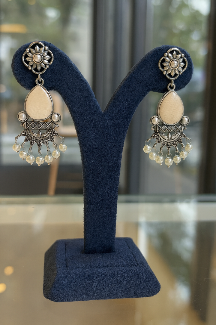 Graceful Floral Drop Earrings – Amyraa Jewels