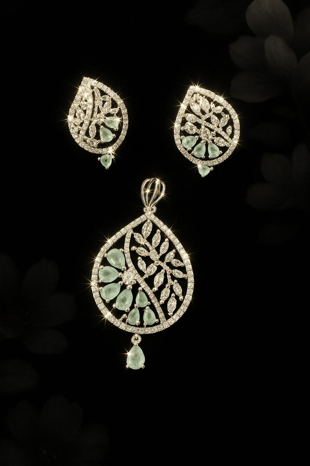 Emerald Bloom Pendant Set
