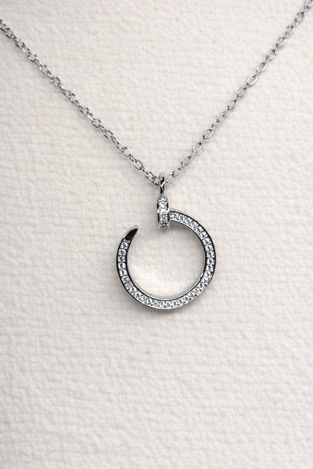 crescent moon pendant necklace,