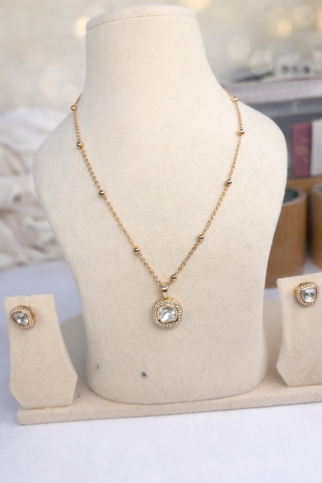 Shimmering Teardrop Set