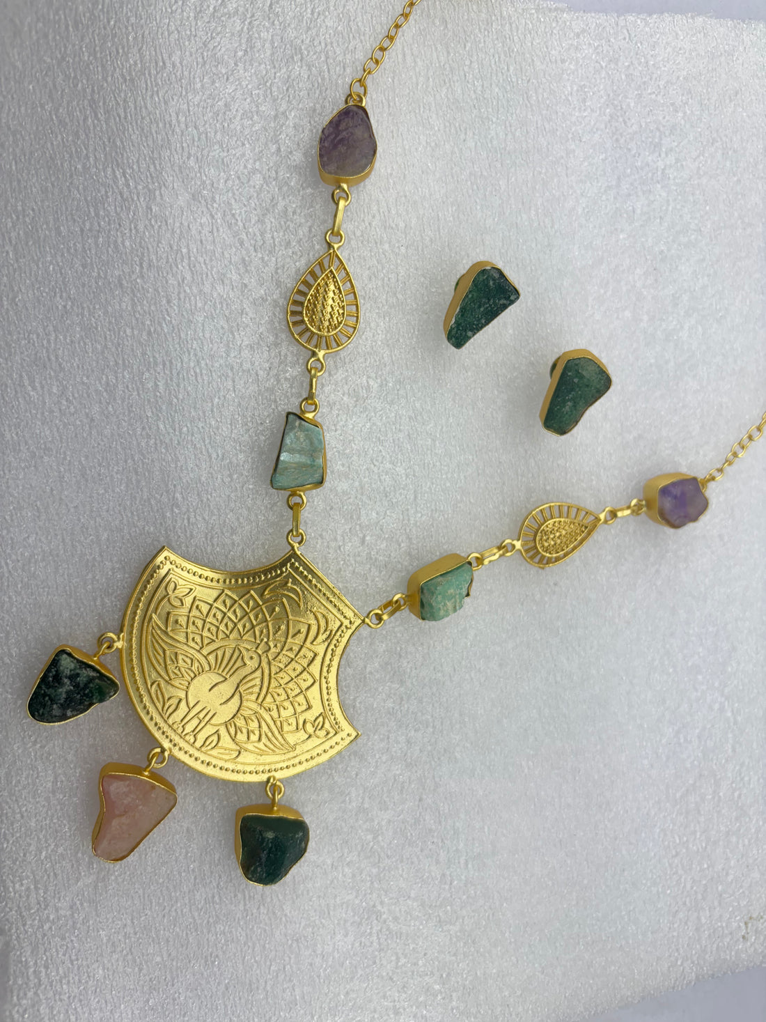 Royal Heritage Gemstone Necklace Set