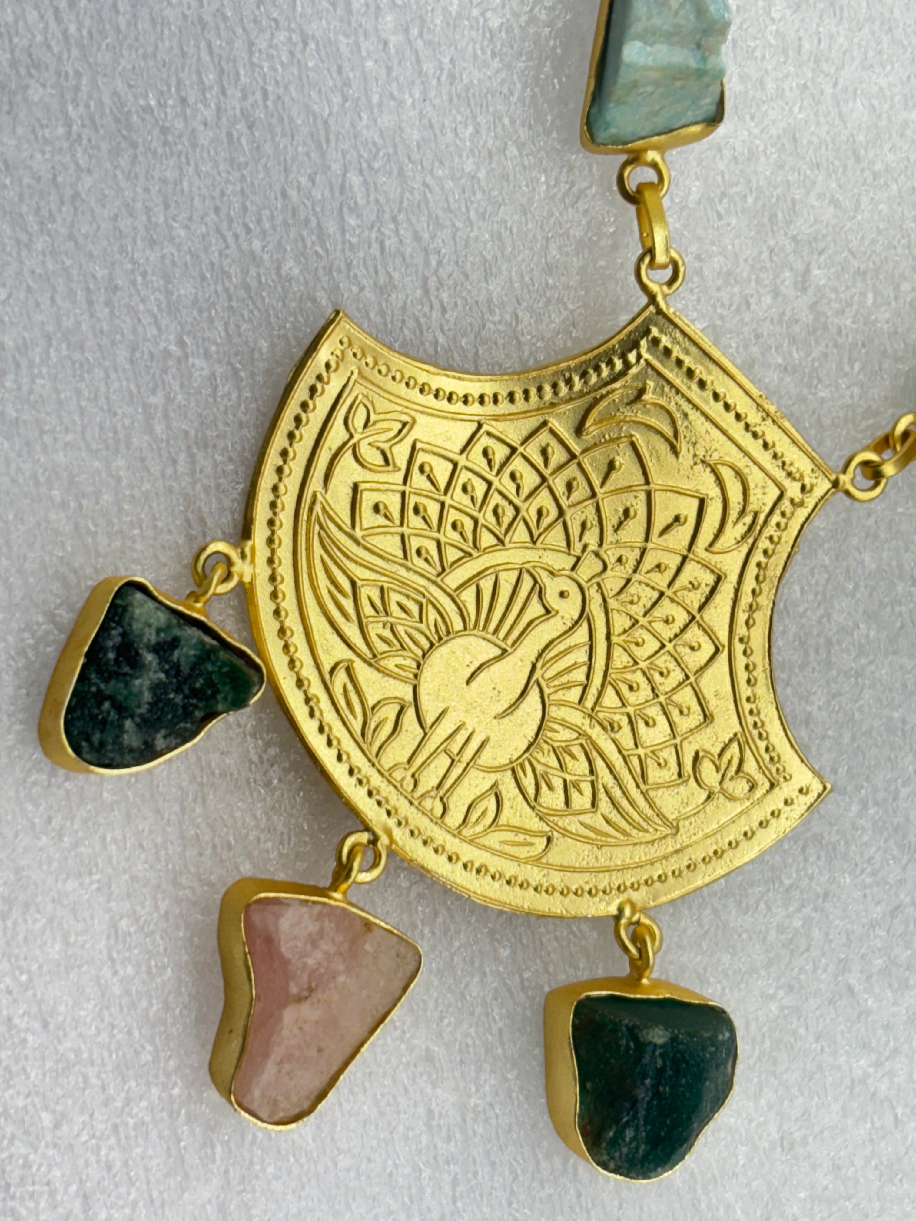 Royal Heritage Gemstone Necklace Set