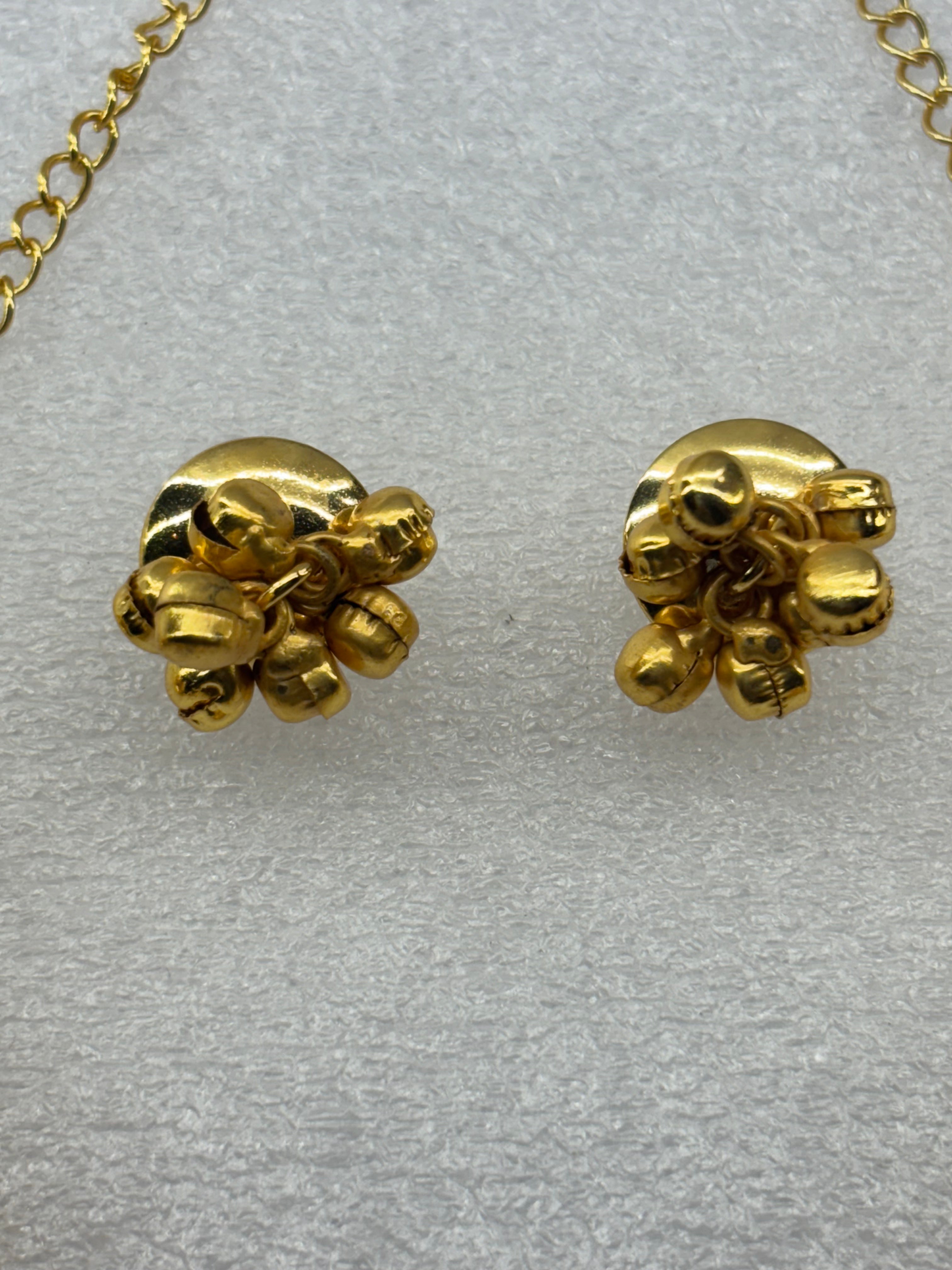 Amyraa Jewels – Golden Blossom Heritage Necklace