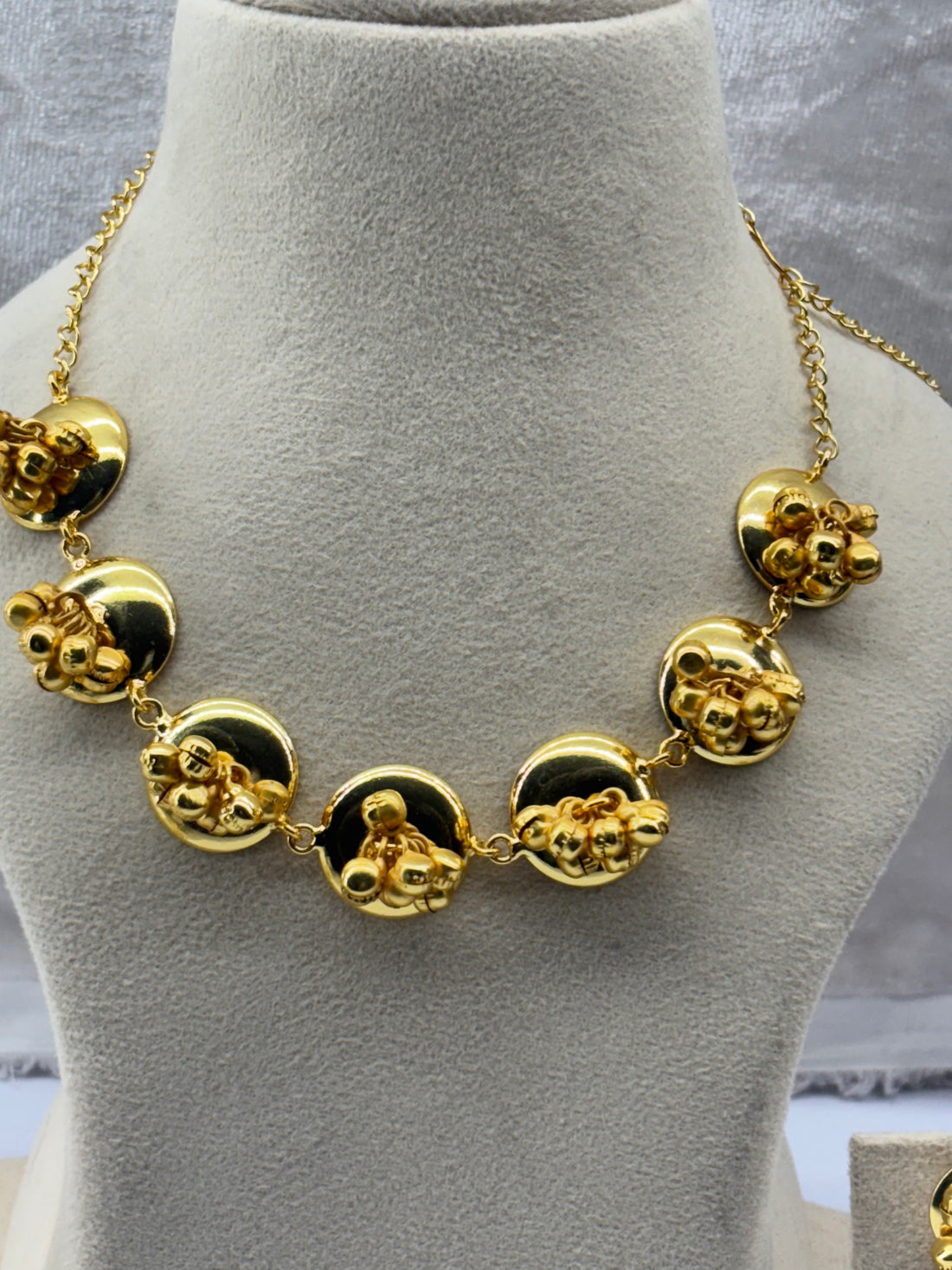 Amyraa Jewels – Golden Blossom Heritage Necklace
