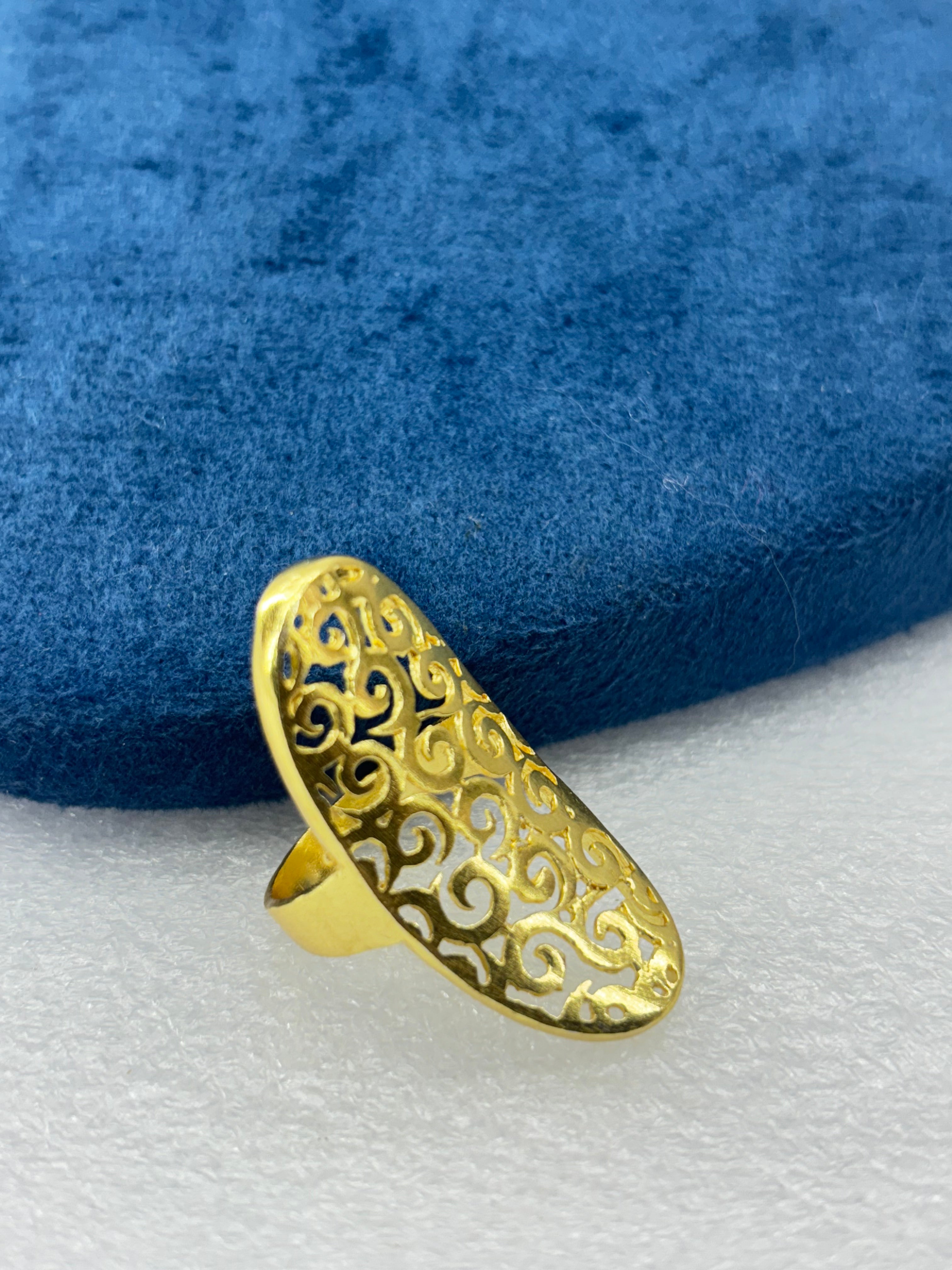 The Golden Aura Ring