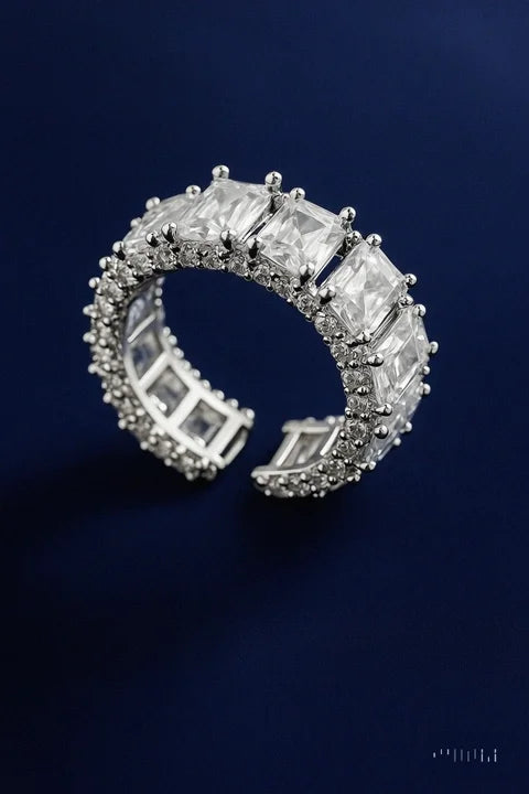 Eternal Radiance Diamond Band