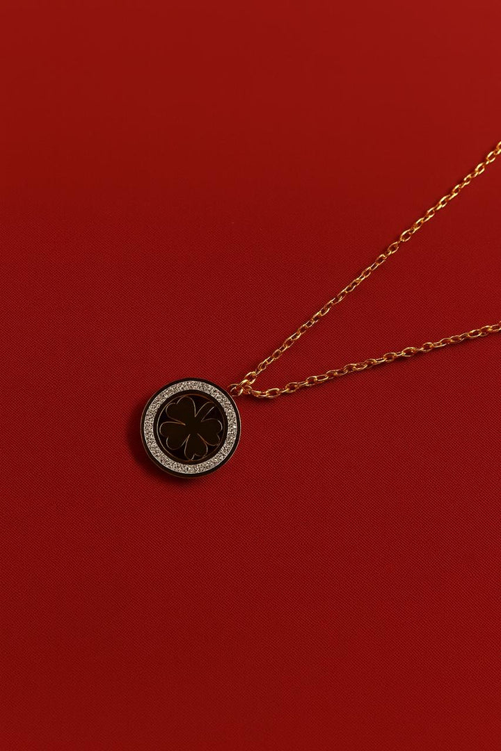 delicate gold necklace