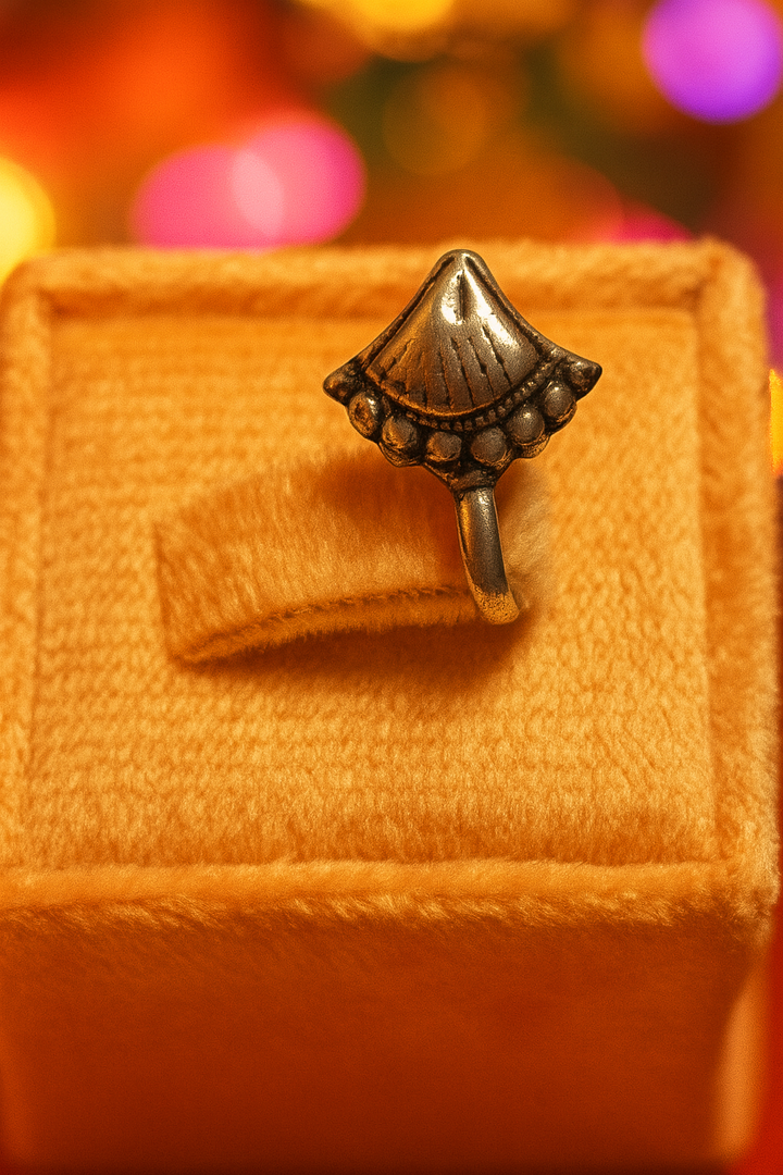 heritage-style oxidized silver nose pin